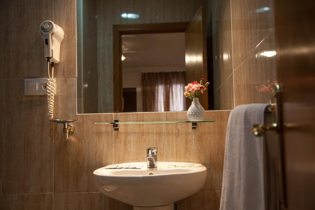 Alborada Hotel Tarifa Buitenkant foto