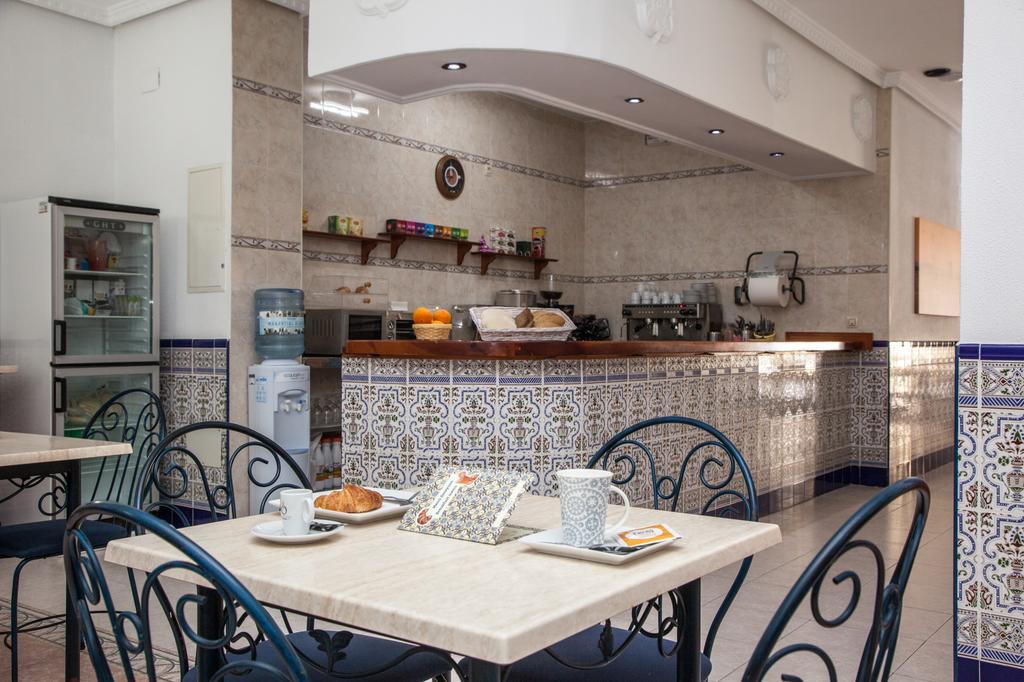 Alborada Hotel Tarifa Buitenkant foto